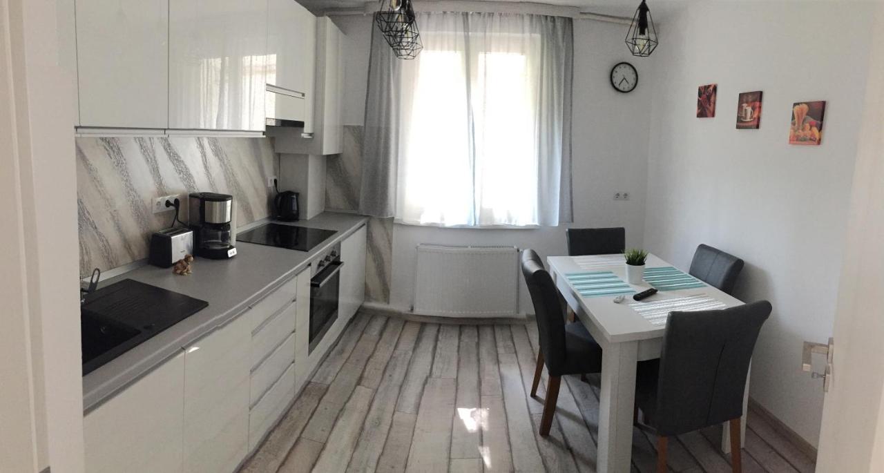 Bella-Isa Apartment Central Sibiu Exterior foto